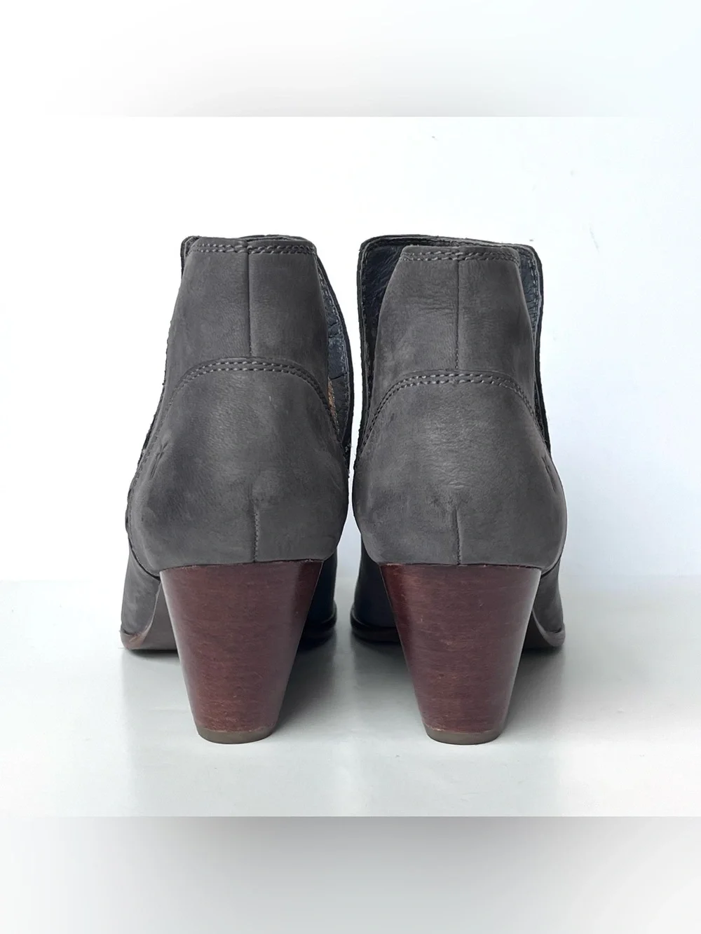 FRYE Reina Gray Leather Cutout Ankle Booties Block Heel Women’s Size 7.5 M
